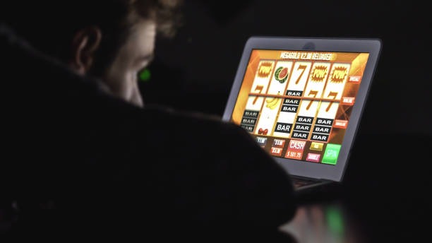 Live Sic Bo bet types and odds display on latar88 slot